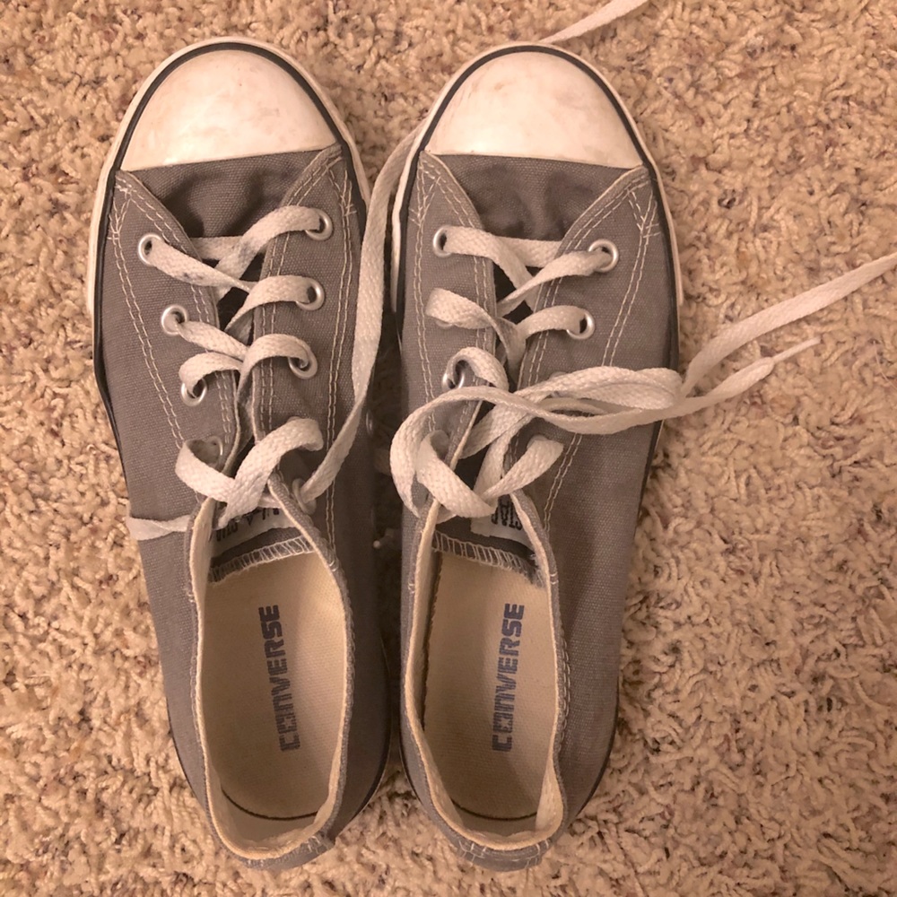 ⭐️ BOGO 20% OFF ⭐️ Girls Grey Converse
